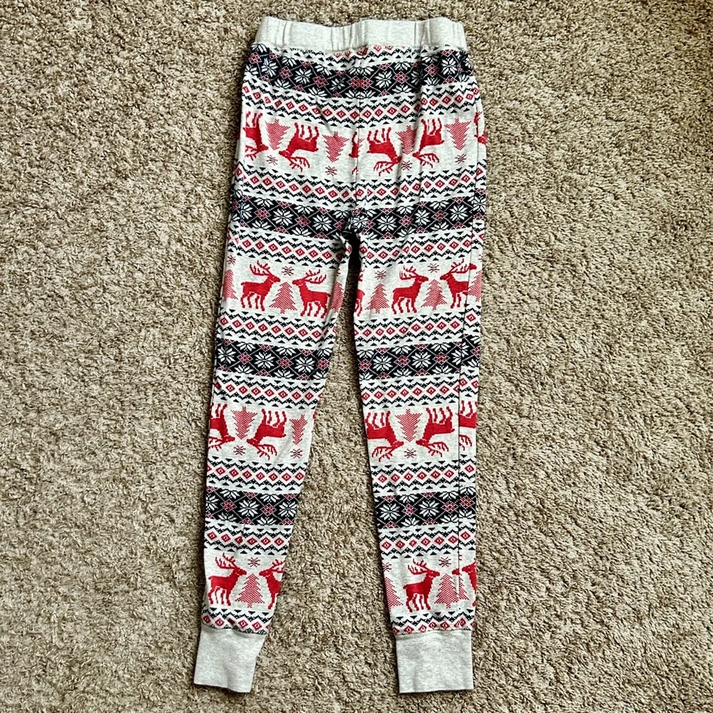 Gap Kids Gray Red‎ Reindeer Fair Isle Holiday Snug Fit Pajama Set Size 10